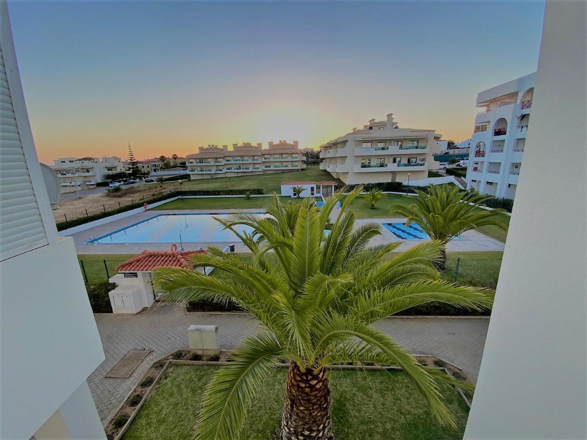 Armação de Pêra Ns Guesthouse מראה חיצוני תמונה